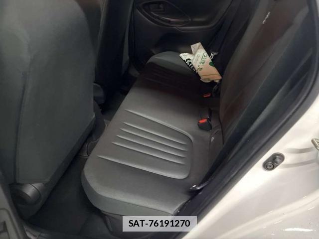 Toyota YARIS 2023-06 7936307-6