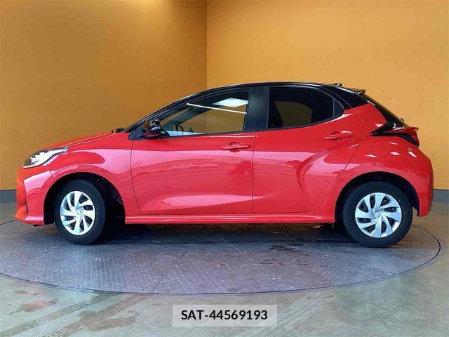 Toyota YARIS 2023-11 7937078-6