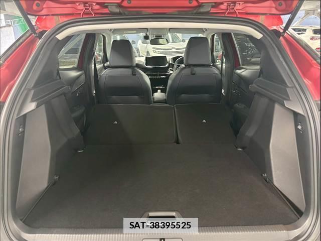 Peugeot 2008 2021-08 7963119-17