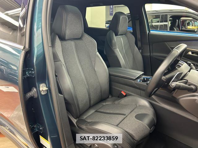 Peugeot 5008 2020-02 7960135-2