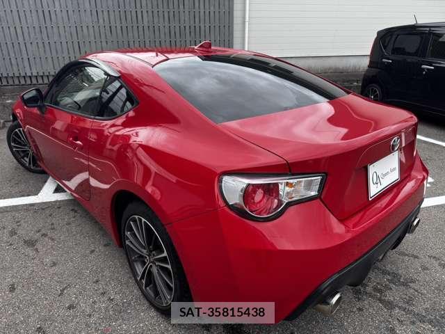 Toyota 86 2015-11 7962350-13
