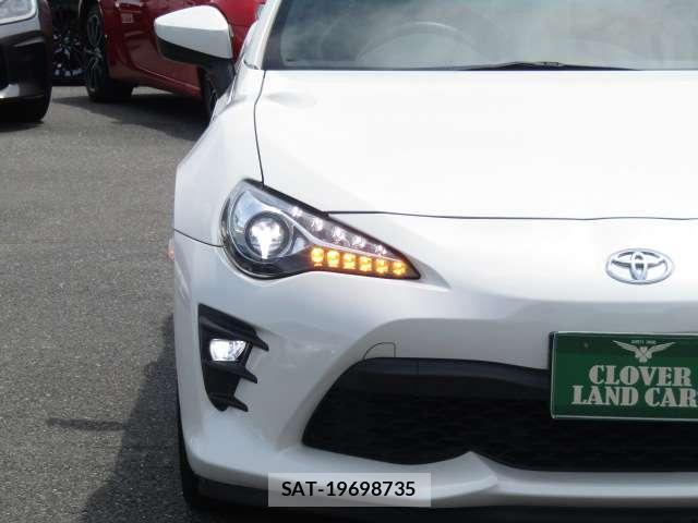 Toyota 86 2018-08 7962622-5