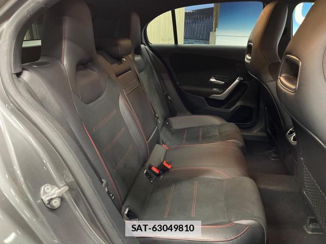 Mercedes Benz A-CLASS 2019-10 7959417-9