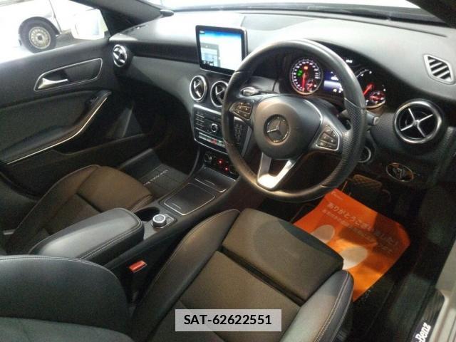 Mercedes Benz A-CLASS 2016-03 7961707-2