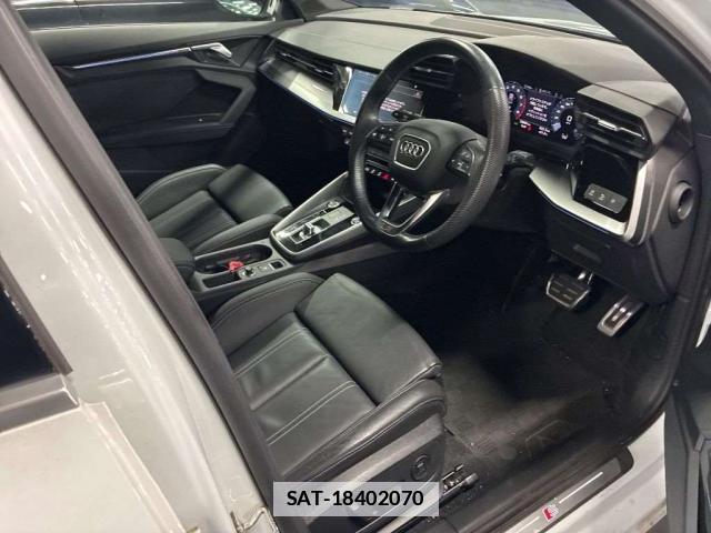 Audi A3 SEDAN 2023-08 7960873-7