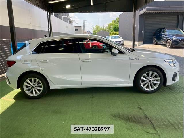 Audi A3 2022-02 7960222-14