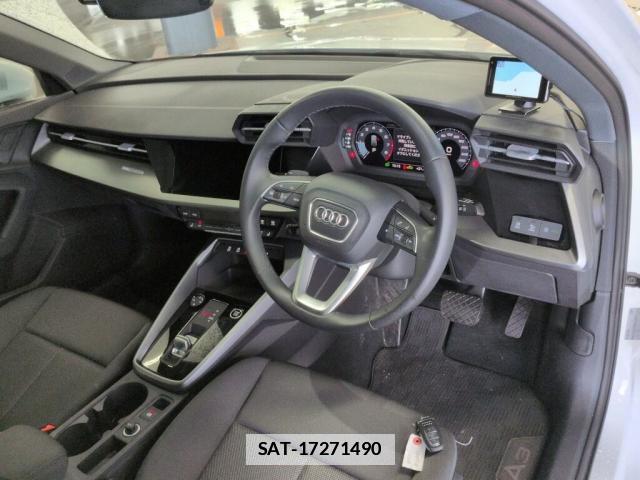Audi A3 2021-10 7961709-2