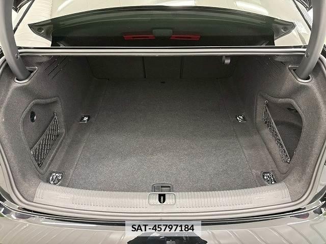 Audi A4 2024-02 7960154-10