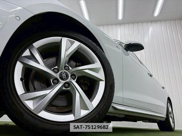 Audi A4 2021-09 7960168-18