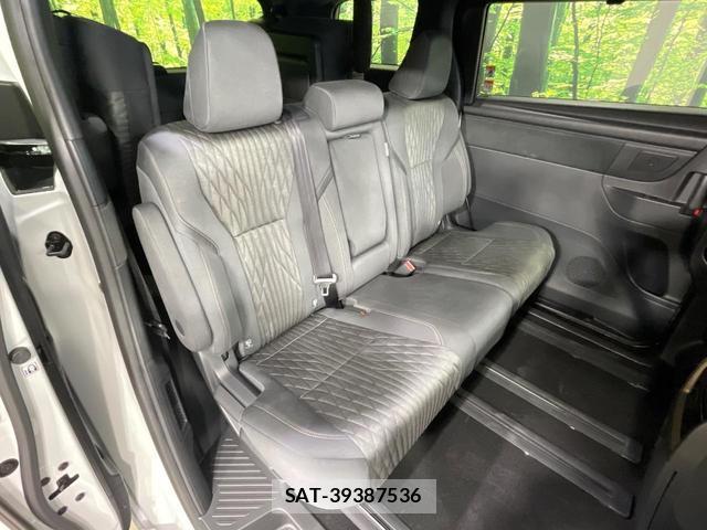 Toyota ALPHARD HYBRID 2026-02 7959966-8