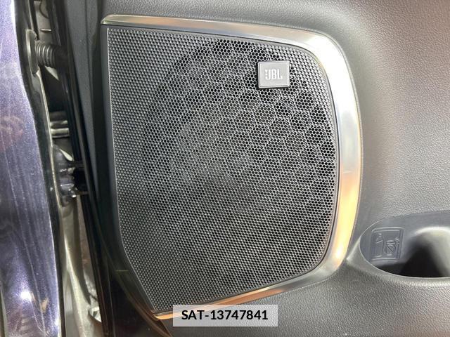 Toyota ALPHARD 2017-12 7959366-6