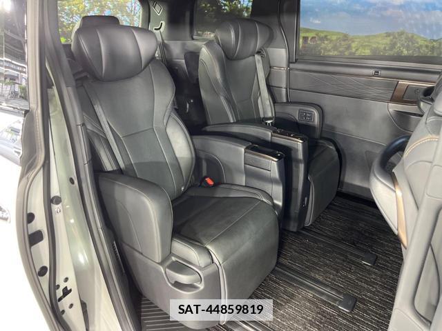 Toyota ALPHARD 2024-06 7959661-9