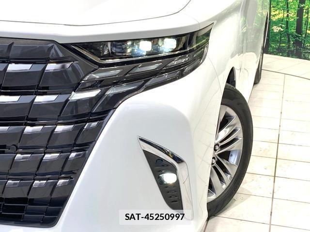 Toyota ALPHARD 2023-12 7959786-12