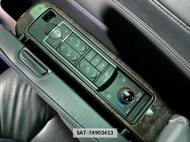 Toyota ALPHARD 2018-07 7961743-9