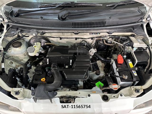 Suzuki ALTO 2019-01 7963215-17