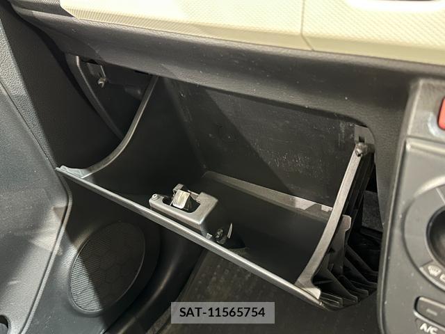 Suzuki ALTO 2019-01 7963215-7