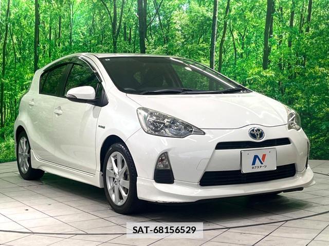 Toyota AQUA 2012-08 7959681-15