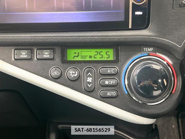 Toyota AQUA 2012-08 7959681-6