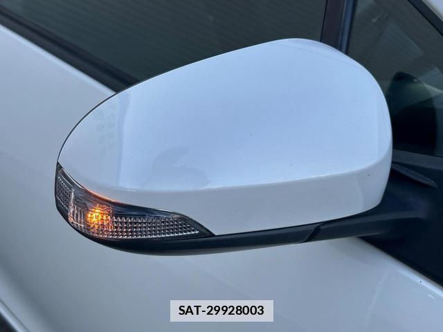Toyota AQUA 2018-05 7959702-19