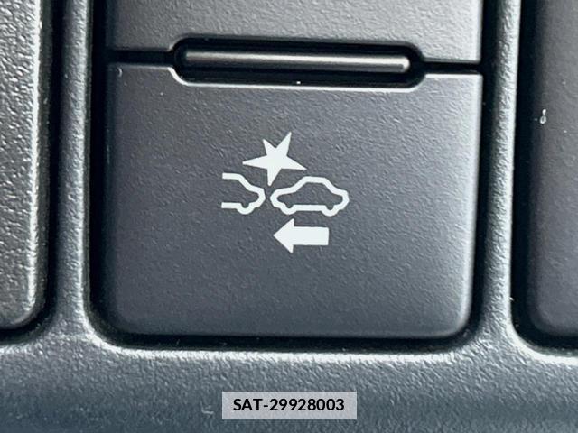 Toyota AQUA 2018-05 7959702-6