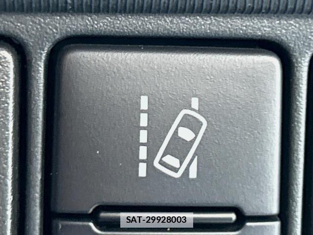 Toyota AQUA 2018-05 7959702-7