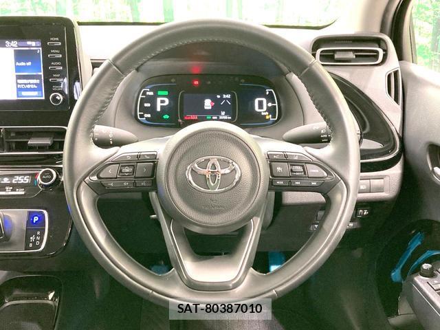 Toyota AQUA 2021-08 7959785-11