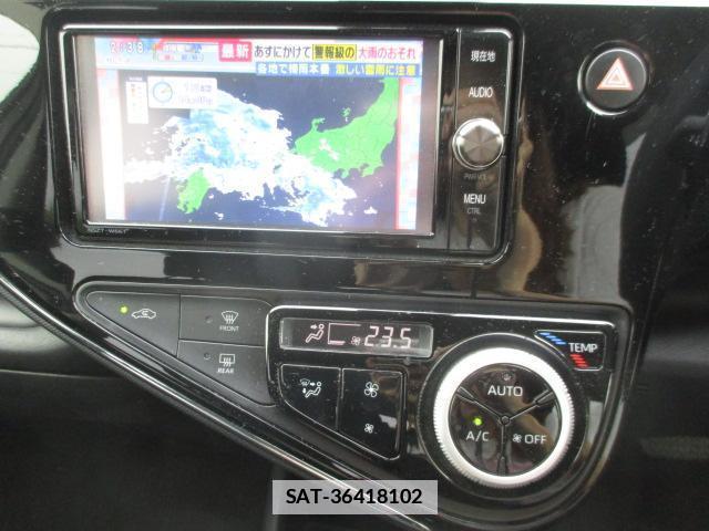 Toyota AQUA 2018-01 7959853-8