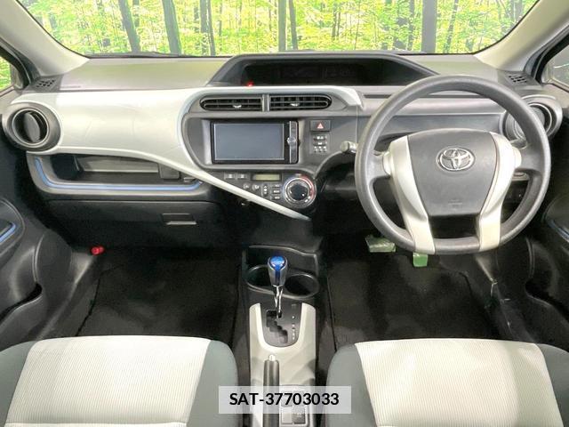 Toyota AQUA 2014-03 7959930-1