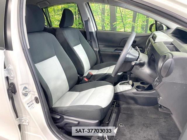 Toyota AQUA 2014-03 7959930-7