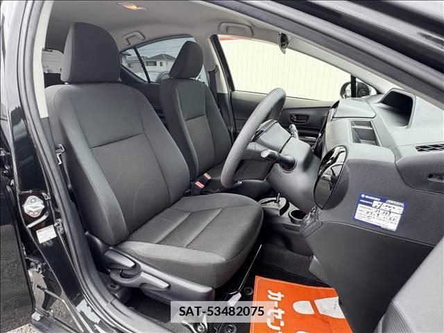 Toyota AQUA 2016-10 7959994-7
