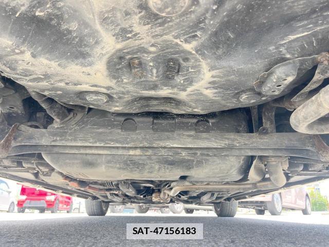 Toyota AQUA 2016-07 7960109-19