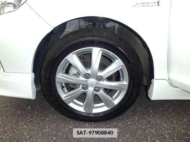 Toyota AQUA 2014-06 7960345-16