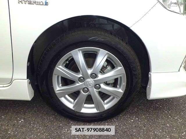 Toyota AQUA 2014-06 7960345-17