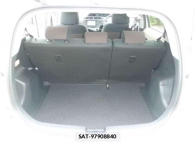 Toyota AQUA 2014-06 7960345-5