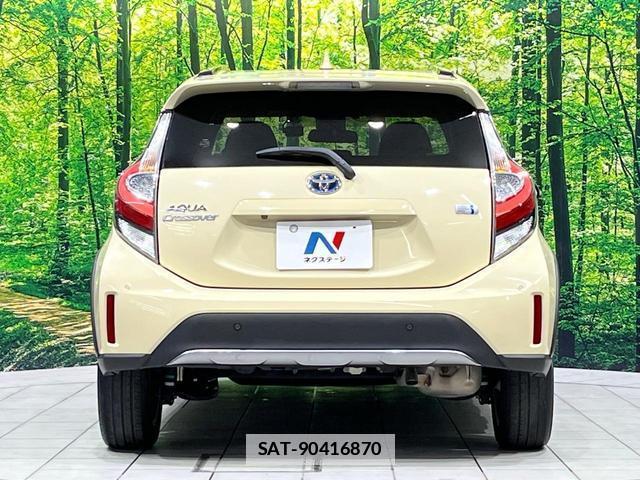 Toyota AQUA 2019-02 7960762-15