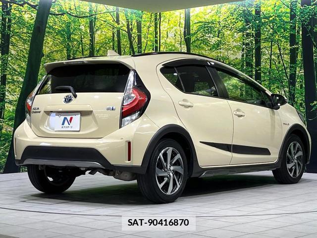 Toyota AQUA 2019-02 7960762-17