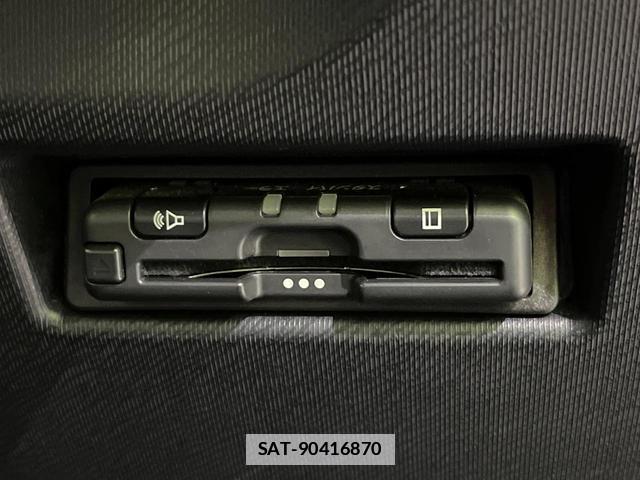Toyota AQUA 2019-02 7960762-5
