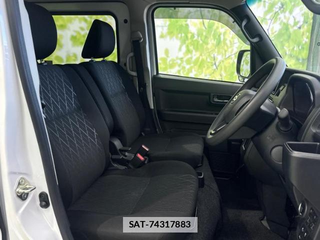 Daihatsu ATRAI 2023-11 7959494-3