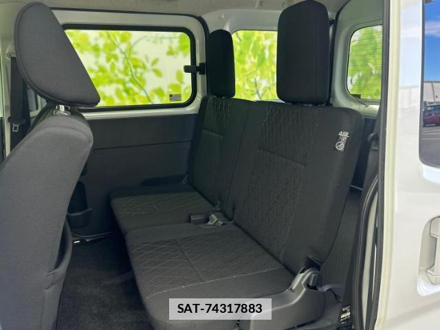 Daihatsu ATRAI 2023-11 7959494-6