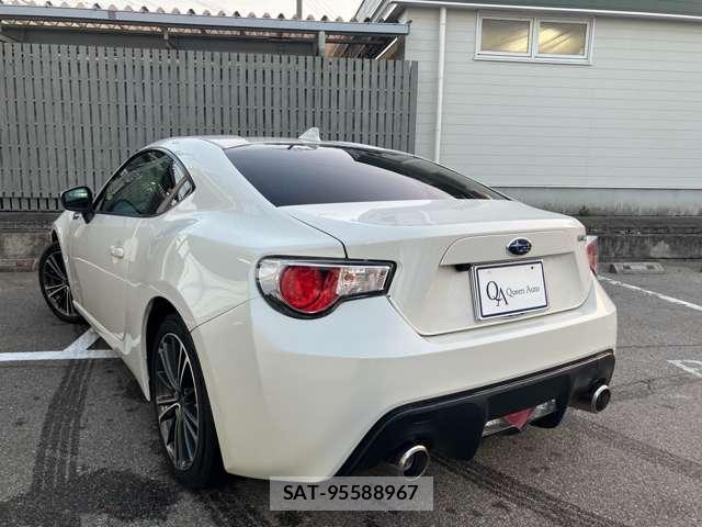 Subaru BRZ 2015-07 7962352-13