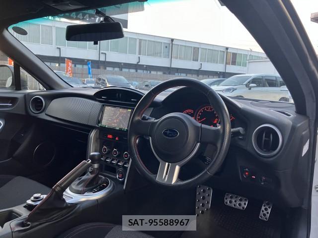 Subaru BRZ 2015-07 7962352-14