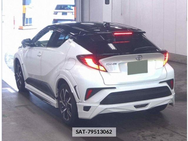 Toyota C-HR 2020-01 7959332-1