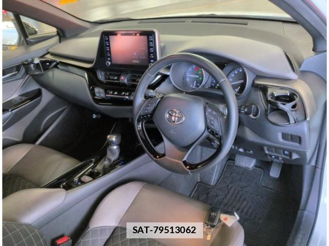 Toyota C-HR 2020-01 7959332-5