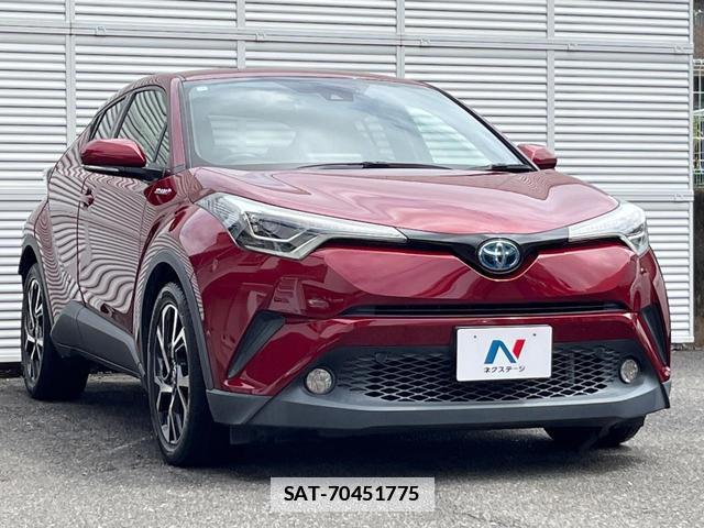 Toyota C-HR 2017-06 7959727-13