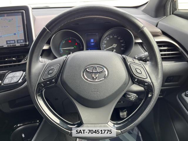Toyota C-HR 2017-06 7959727-8