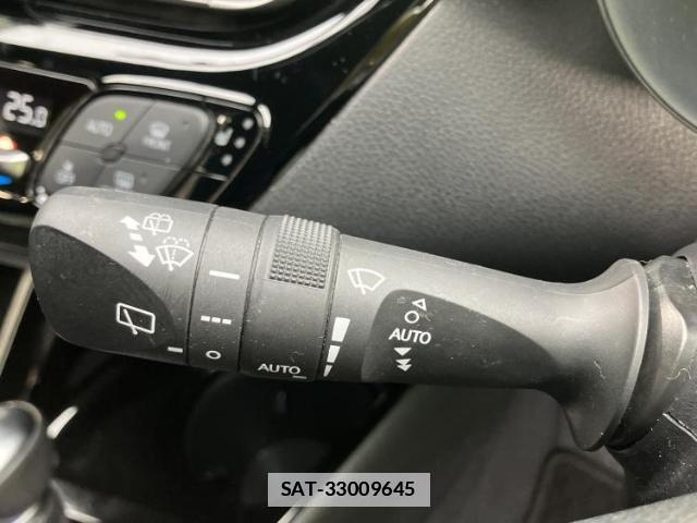 Toyota C-HR 2021-05 7963004-14