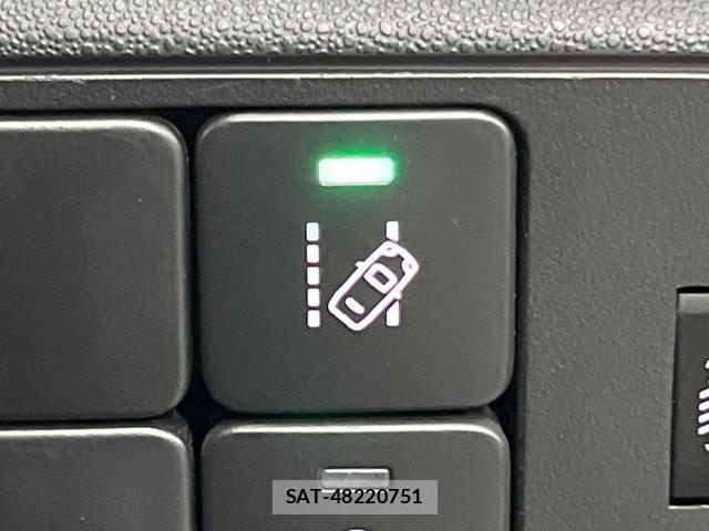 Citroen C3 2017-08 7959418-7