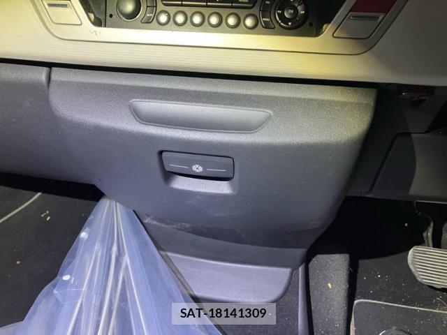 Citroen C4 PICASSO 2011-06 7959872-16