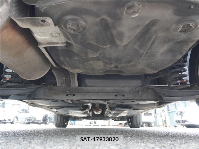 Renault CAPTUR 2019-03 7960017-17