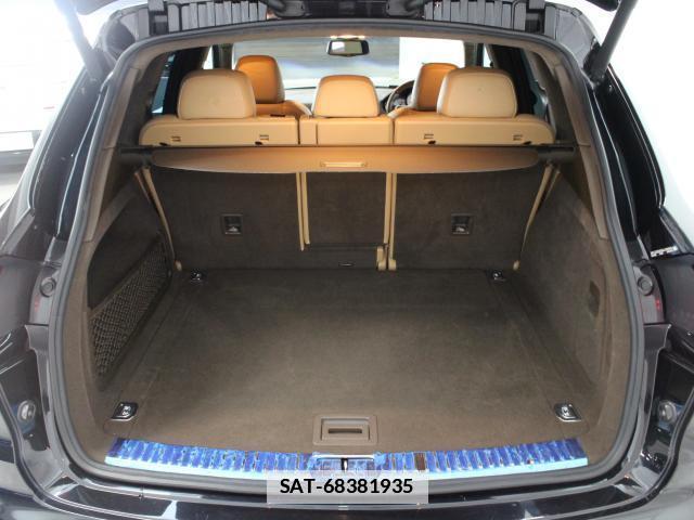 Porsche CAYENNE 2015-11 7960012-11